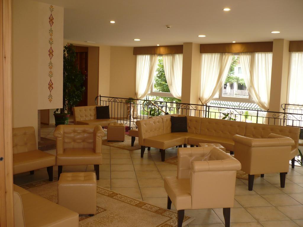 Hotel Андало Экстерьер фото