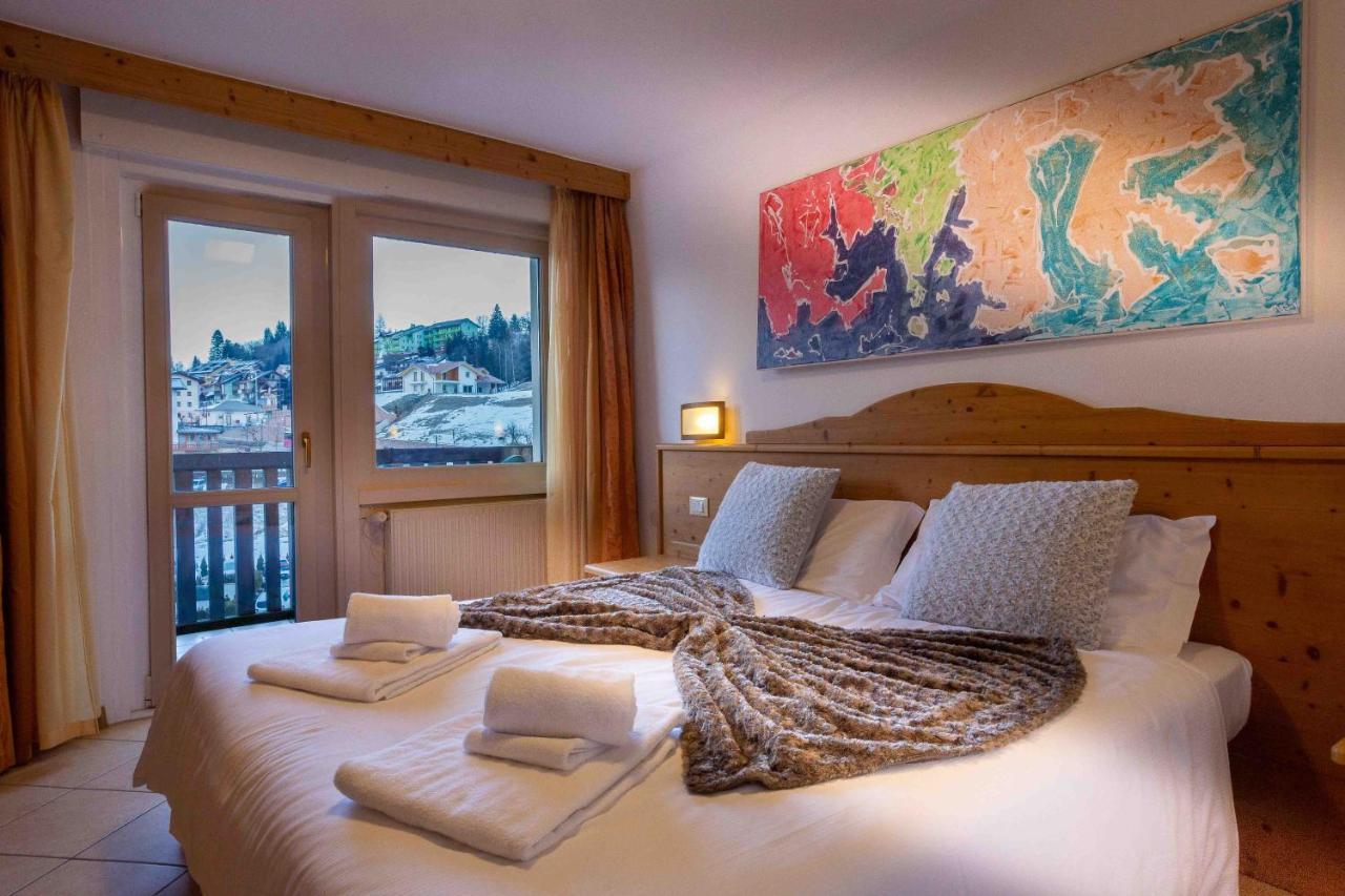 Hotel Андало Экстерьер фото