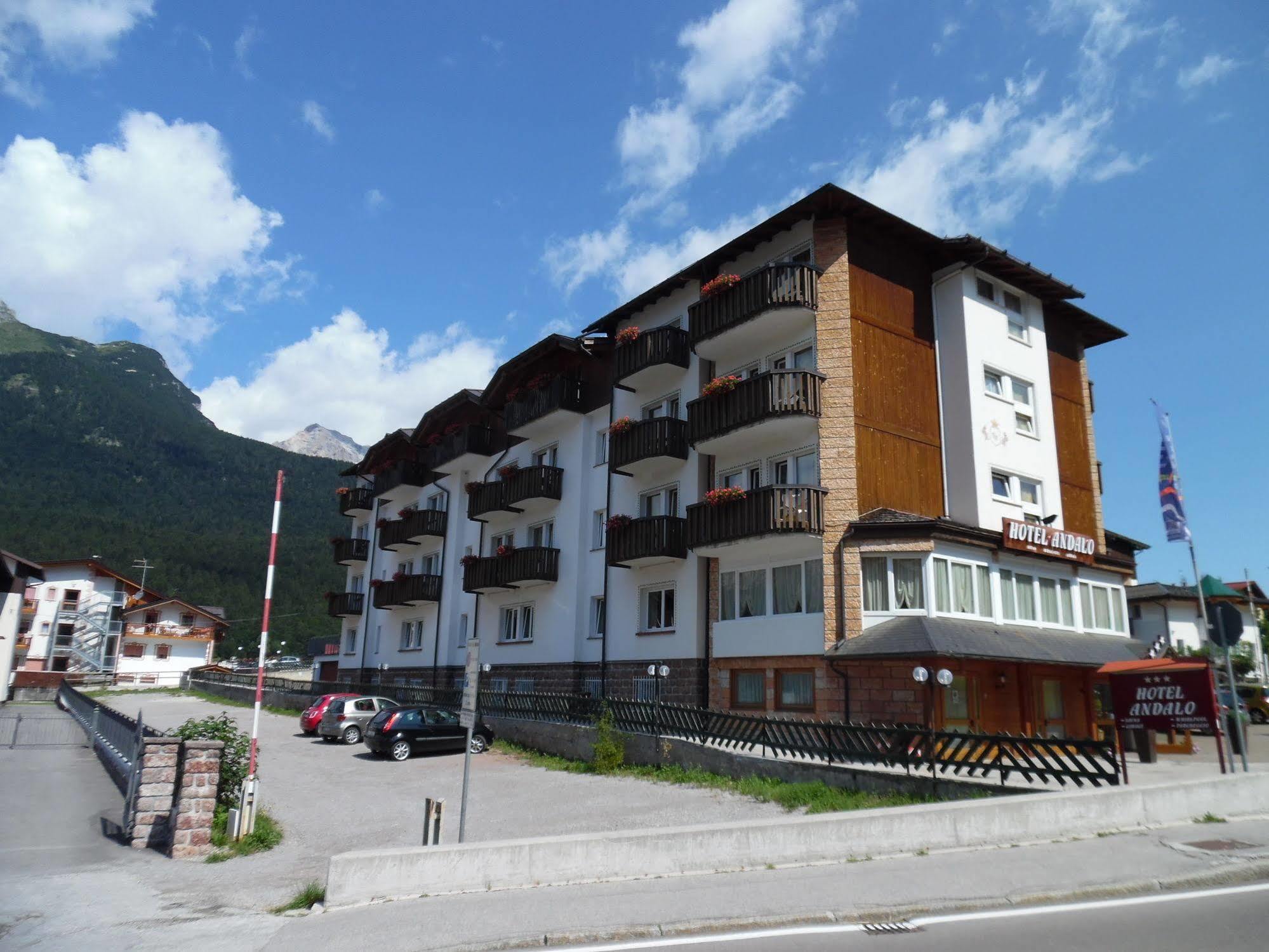 Hotel Андало Экстерьер фото